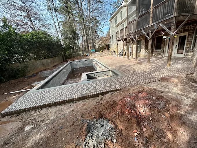 Patio and outdoor living masonry in North Atlanta, GA by Escobar Masonry & Hardscapes