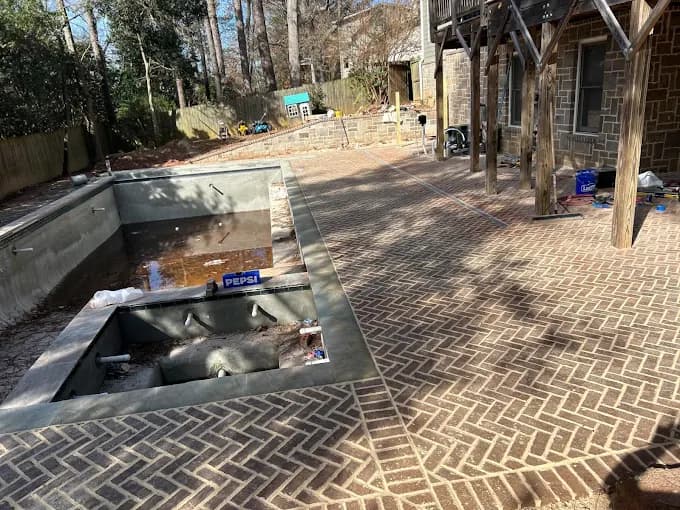 Outdoor living and hardscape in North Atlanta, GA by Escobar Masonry & Hardscapes